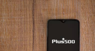 Plus500 share price shoots up despite CMC Markets warning