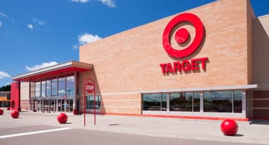 Target encabeza las estimaciones de ganancias y ventas de los analistas en el cuarto trimestre