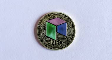 NEO supera al mercado a pesar de la caída del sector criptográfico