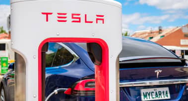 Dalla Russia con amore? Elon Musk vorrebbe una sede Tesla nella nazione