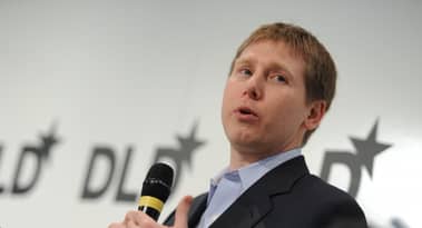 Barry Silbert offre una cupa previsione per DOGE