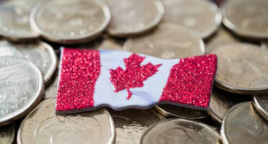 USD/CAD sale dopo un aumento a sorpresa del deficit commerciale del Canada