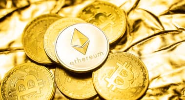 Prof. di finanza della NYU afferma che ETH batterà BTC diventando una commodity