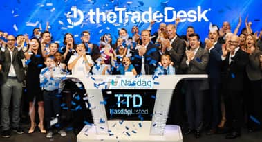 Top Nasdaq 100 index stocks dragging the QQQ ETF in 2025