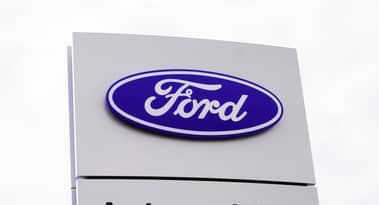 What’s the better buy: GM or Ford?