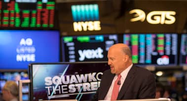 Las 3 principales selecciones de acciones en el fideicomiso benéfico de Jim Cramer