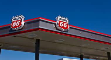 Josh Brown reveals two best oil stocks to own heading into 2026