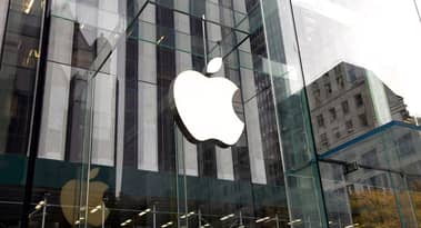Dan Ives: ‘Apple could hit a $3 trillion market cap in 2022’