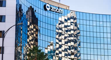 Zoom Video stock price analysis ahead of earnings: time to buy?