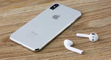 Apple stock upside looks promising after record results, Metaverse plans
