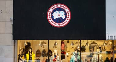 Le chiffre d'affaires de Canada Goose au premier trimestre 2022 a augmenté de plus de 100 % pour atteindre 56,3 millions $