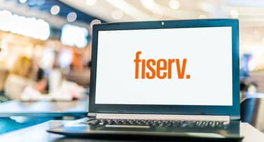 Should you invest in Fiserv after paycheck deposits partnership with PayPal?