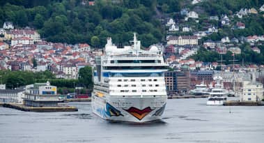 Is the Carnival share price a bargain as cruising rebounds?
