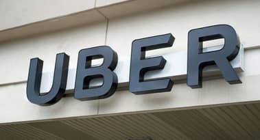 Uber och andra taxiappar tar användare med på en resa i Storbritannien