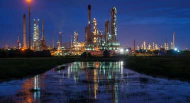 Energy ETFs XLE and VDE stocks have hit record highs: more upside?