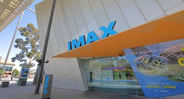 ¿Las acciones de Imax son una compra ya que "Venom" rompe el récord de taquilla de la era de la pandemia?