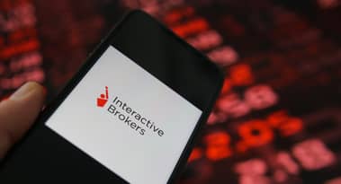 Ska du vänta med att köpa Interactive Brokers-aktier efter ett smalt vinstslag?