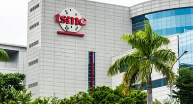 Är TSMC-aktien ett köp efter att ha styrt intäkterna under fjärde kvartalet över uppskattningar?