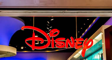 Dovresti investire in azioni Disney mentre esplora le opzioni per spin-off ESPN?