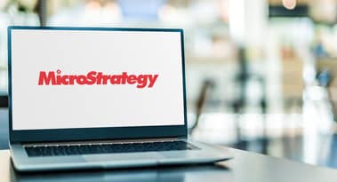 MicroStrategy Shares down 25% As Sale of Risk Assets Grows