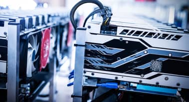 Non raggiunte le stime sulle azioni CleanSpark dopo il crollo del 7,5%