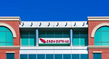 È tempo di comprare azioni CrowdStrike mentre le azioni precipitano nonostante un solido Q3?