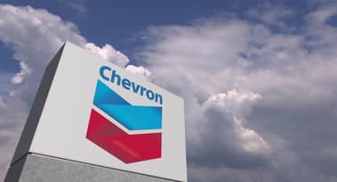 Chevron pubblica risultati contrastanti sugli utili del Q4 2021
