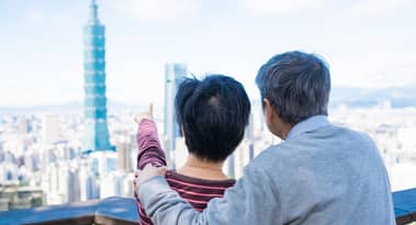 Las 4 mejores acciones para la jubilación mientras la Fed se prepara para subir las tasas