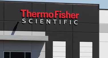 Thermo Fisher Scientific tops Q4 2021 consensus estimates