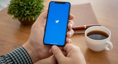 Kuinka paljon Elon Muskin pitäisi maksaa, jos Twitter-sopimus kaatuu?