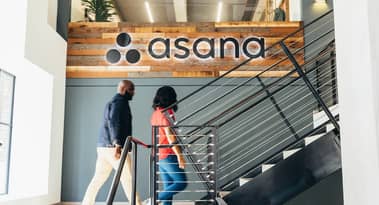 As Asana stock price tumbles, has it become a bargain?