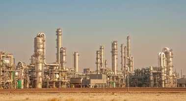 Expect drawdowns on Valero Energy as resistance coincide with overbought conditions