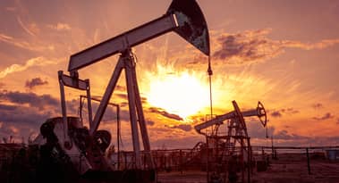 Pioneer stock is a good pick even if oil goes to $60 a barrel: Dory Wiley