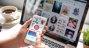 This social media service looks immune to advertising slowdown