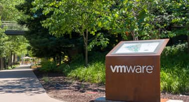 Can VMware stand a recession-driven hit to IT spend?