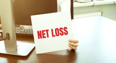 Coinbase posts largest quarterly net loss since its listing on the NASDAQ