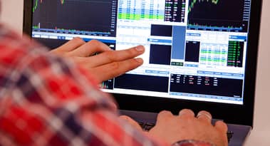 ENA-Preis steigt um 21 %, als Arthur Hayes ATH-Bestände an Ethena überträgt