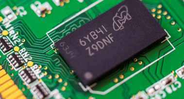 Should you buy Micron shares on post-earnings weakness?