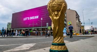 OKX fodboldfans kan lave gratis FIFA NFT'er og tjene USDT under VM