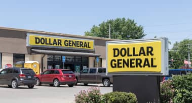 Munson says Dollar General stock is ‘so cheap’ after Q3 earnings