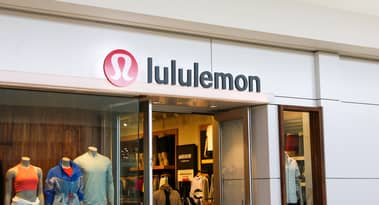 Lululemon misses Q2 sales expectations, stock tanks 10%
