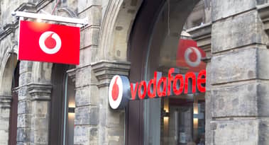 Vodafone share price is undervalued with 8% dividend yield