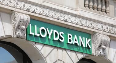 Lloyds share price analysis: is this serial laggard a good buy?
