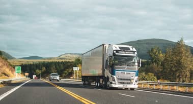 Daimler Truck and Volvo Group to form JV for heavy-duty vehicle platform