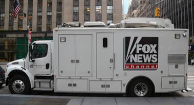 Fox stock: who will replace Tucker Carlson at Fox News?