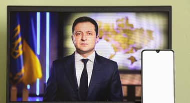 Seasoned Russian pranksters deceive Powell into chat with Zelensky impersonator