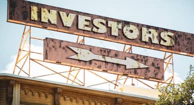 MicroStrategy buys Bitcoin worth $347M to strengthen its crypto holding