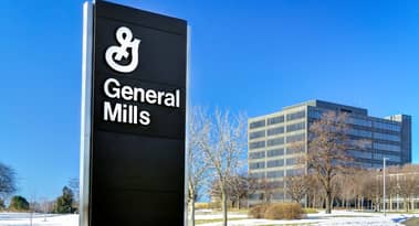 General Mills raises dividend despite falling short of revenue estimates in fiscal Q4