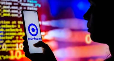 Credit ratings agency Moody’s downgrades Coinbase following SEC’s legal action