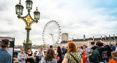 I salari nel Regno Unito aumentano più velocemente di sempre: cosa significa per la sterlina britannica?